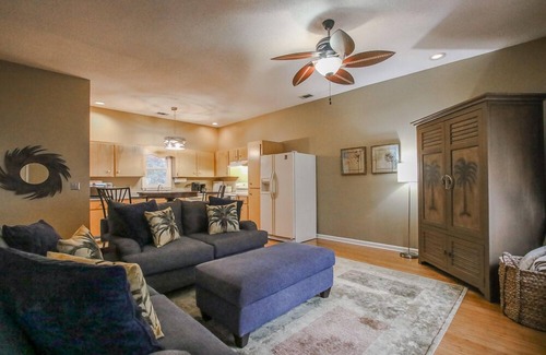 Richmond Hill House | Quiet Coastal Home Savannah Ft Stewart GA