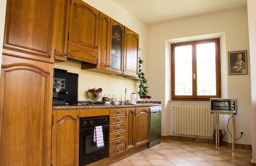 Piazzano Villa | Quiet countryside Holiday House near Cortona