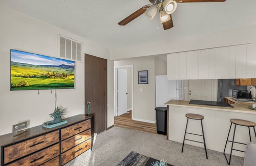 Baldwin City Apartment | Quiet & Cozy 2BR Home - Clean & Comfy Stay in Baldwin City