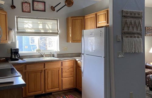 Gunnison Condo | Quiet Cozy Condo in town but walking distance to the Gunnison River