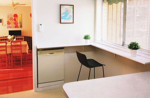 Ringwood House | Quiet,cozy,tidy accommodation-Rm.B