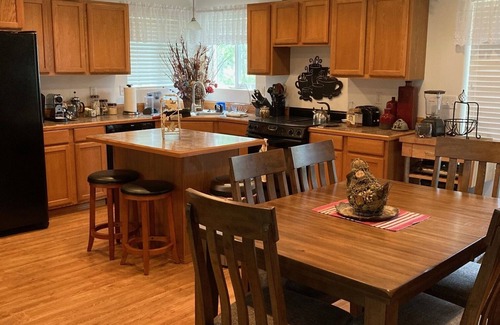 Athol House | Quiet, cozy, turnkey location close to Lake Pend Oreille: hunting/fishing/skiing