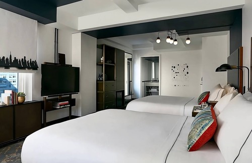 Tudor City Hotel | Quiet Escape in the City that Never Sleeps! Minutes to Empire State Building!