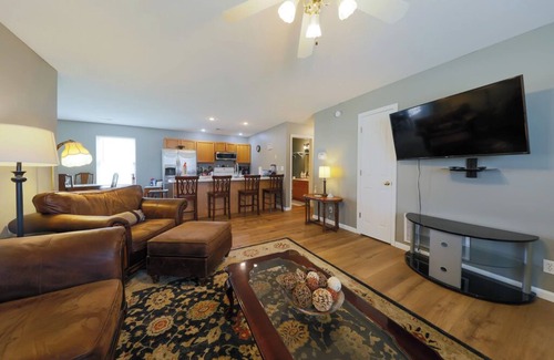 Columbia House | Quiet, Family Friendly 3/2 Home