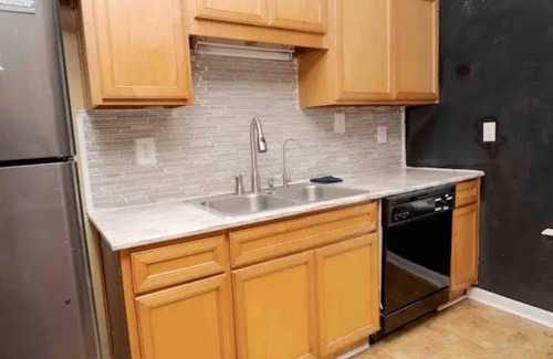 Valdosta Apartment | Quiet Family Sized Duplex in a Quiet Subdivisionn20 minutes from Wild Adventures