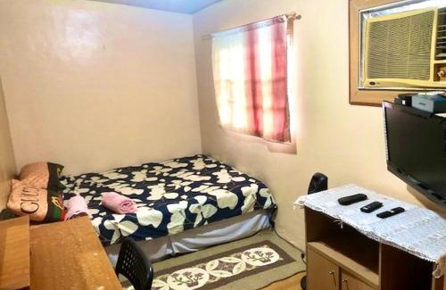 Bacoor City House | Quiet Garden Home