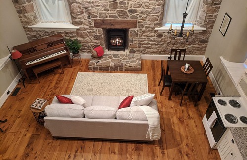Martindale Cottage | Quiet, Historic Church, Lancaster County, PA