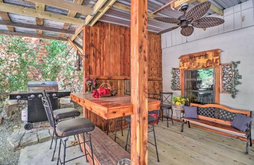 Calico Rock House | Quiet, Historic Manor Located in Ghost Town!