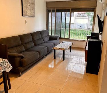 Kiryat Yam Apartment | Quiet House