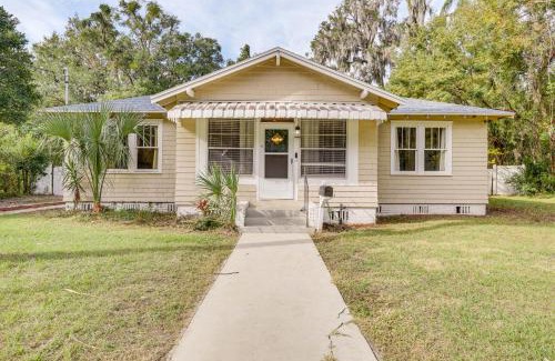 Northside House | Quiet Jacksonville Retreat - 4 Miles to Downtown!