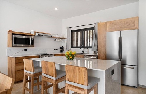 Barra de Colotepec House | Quiet La Punta Surf Villa
