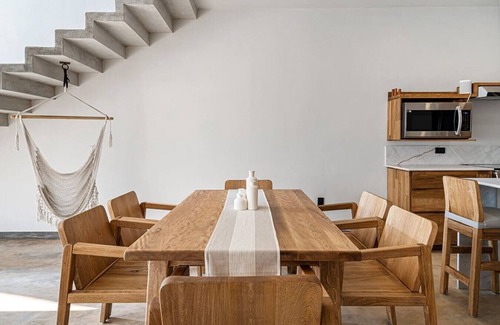 Barra de Colotepec House | Quiet La Punta Surf Villa