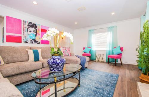 Carrollwood House | Quiet Lakefront, Pool, Game Room