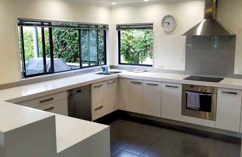 Motuoapa House | Quiet location for a relaxing break. Home away from home!