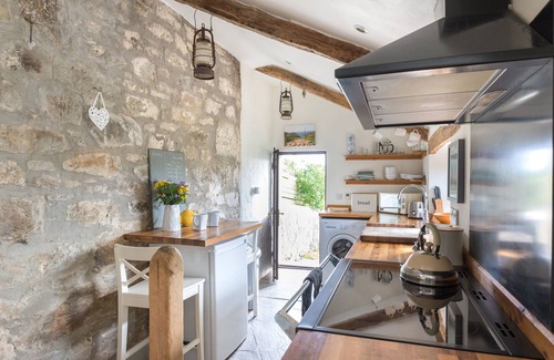 Trelights House | Quiet Location,Sea views,10 Min walk to PortQuin Between Port Isaac and Polzeath