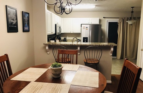 Nashboro Village House | Quiet/Luxury Townhouse on Golf Course!