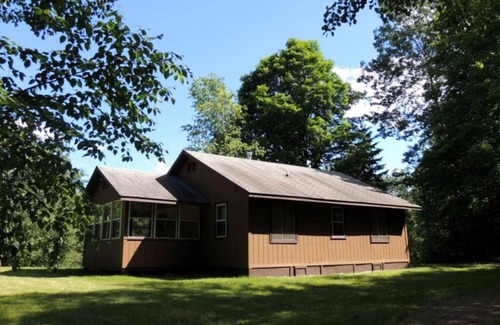 Mason Cabin | Quiet nature cabin on the beautiful Marengo River