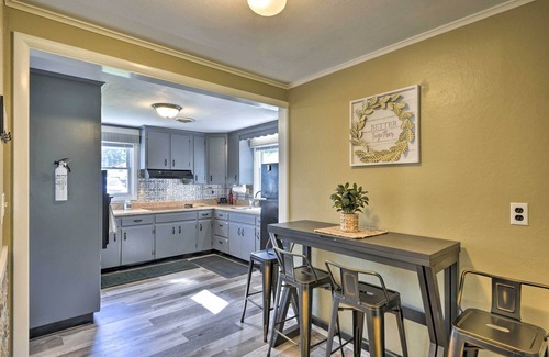 Homer House | Quiet New York Retreat < 7 Miles to Skiing!