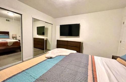 Downtown Sacramento House | Quiet Remodeled 3 Bedroom in Heart of Downtown Sacramento