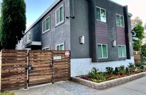 Downtown Sacramento House | Quiet Remodeled 3 Bedroom in Heart of Downtown Sacramento