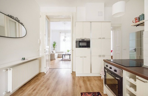 Inner City Budapest Apartment | Quiet retreat in the city centre