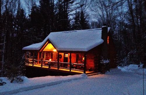 Caroga Lake Cabin | Quiet Seclusion/HotTub/Lake/forest access