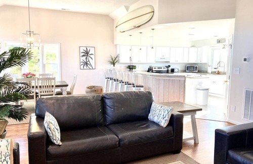 Croatan Beach House | Quiet Semi-Private Beach Located in an Upscale Neighborhood/Croatan