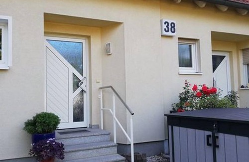 Leubnitz-Neuostra Apartment | Quiet, spacious, conveniently located, close to the center, new bicycle box with e-connection.