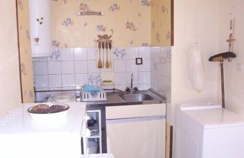 Bagneres-de-Bigorre Apartment | Quiet sunny apartment near the spa town center