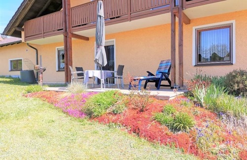 Thanstein Apartment | Quiet vacation apartment (120 sqm) with sunny balcony
