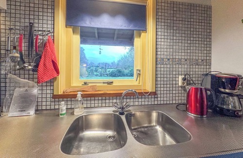 Schijf House | Quietly located cottage with an enclosed garden