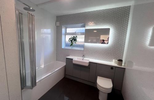 Swalecliffe House | Quince Cottage - Hot tub and parking for 4 cars