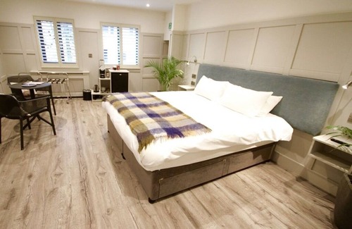 Cahirciveen Hotel | Quinlan & Cooke Boutique Townhouse