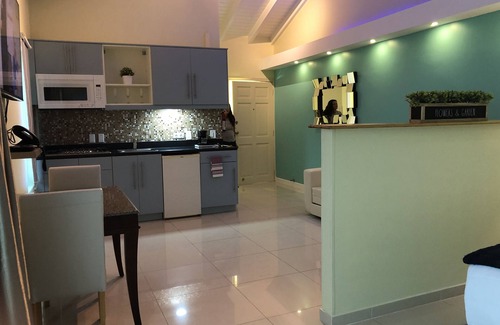 Willemstad Hotel | Quint's Travelers Inn