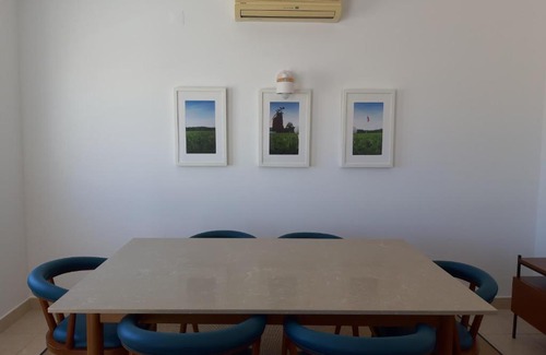 Budens House | Quinta da Encosta Velha
