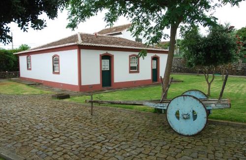 Praia da Vitoria House | Quinta dos Figos "5 Trevos GOLD"