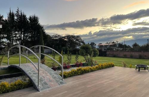Checa Bed & Breakfast | Quinta Elvira Rose