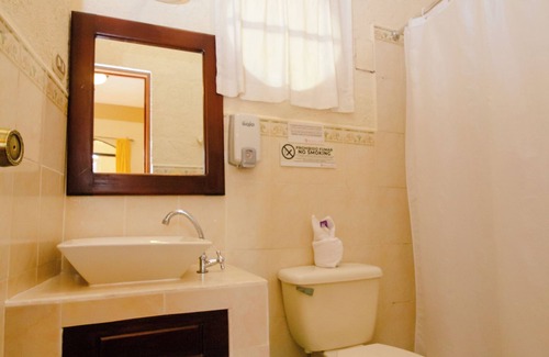 Flores Hotel | Quinta Maya Hotel
