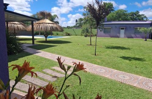 Empalme Lobos House | Quinta TRI-VAL