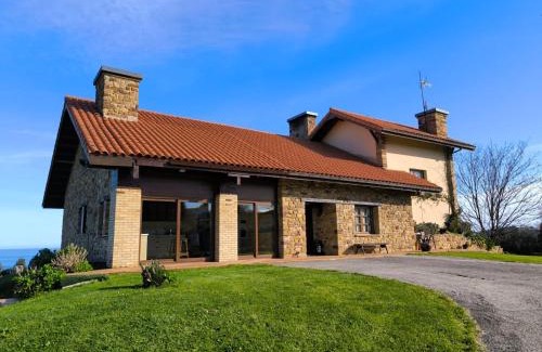 Lloreda Villa | QUINTES PLAYA