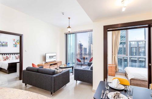 Downtown Dubai Apartment | Quintessential Quarters - Burj Khalifa and Sea Views