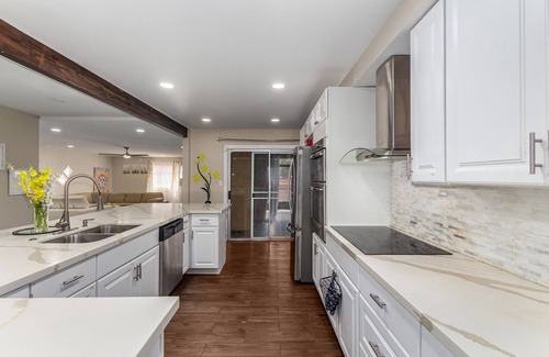 Fountain Hills House | Quirky and stylish home with pool wood burning hot tub and game room & dinosaurs