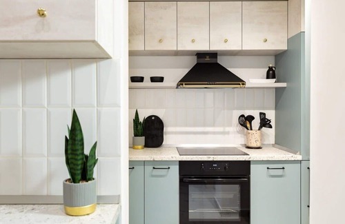 Bucharest City-Centre Apartment | Qult Monkey Business
