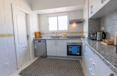Agadir Apartment | Résidence Borj Dlalate-Apartment-Deluxe-Mobility bath-City view