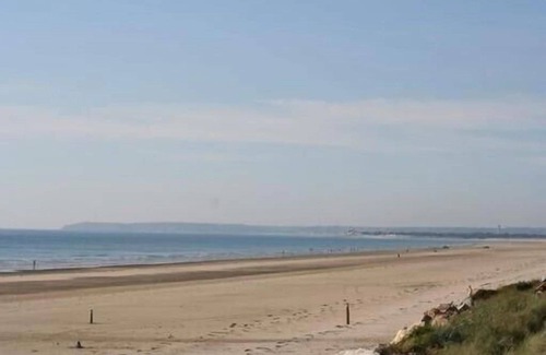 Denneville Apartment | Résidence de la mer - A 30m de la Plage -2