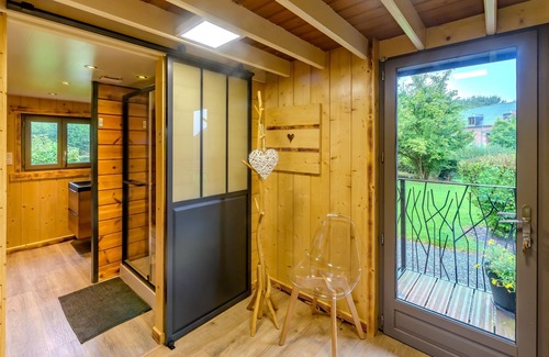 Floyon House | Rêves au Chalet - maisonnette avec jacuzzi