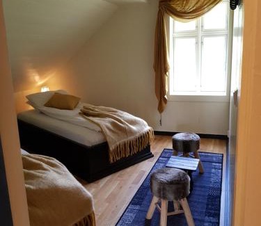 Sogndal Hotel | Rødseter Gjestegård