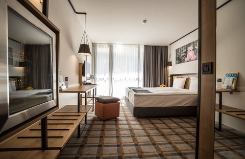 Borovets Villa | R 1347 Superior King Family