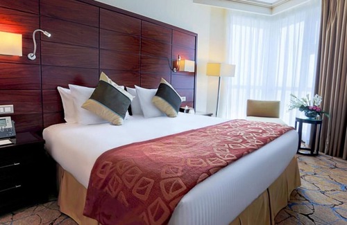 Mecca House | R 1916 Movenpick Hotel & Residence Hajar Tower Makkah With Business center.Breakfast available & Sho