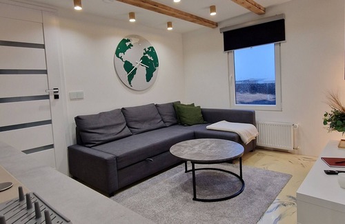 Grindavik House | R&J Guesthouse